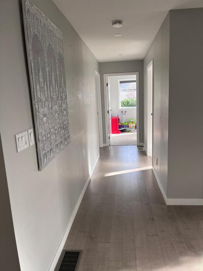 Quiet Three Bedrooms House Victoria Buitenkant foto